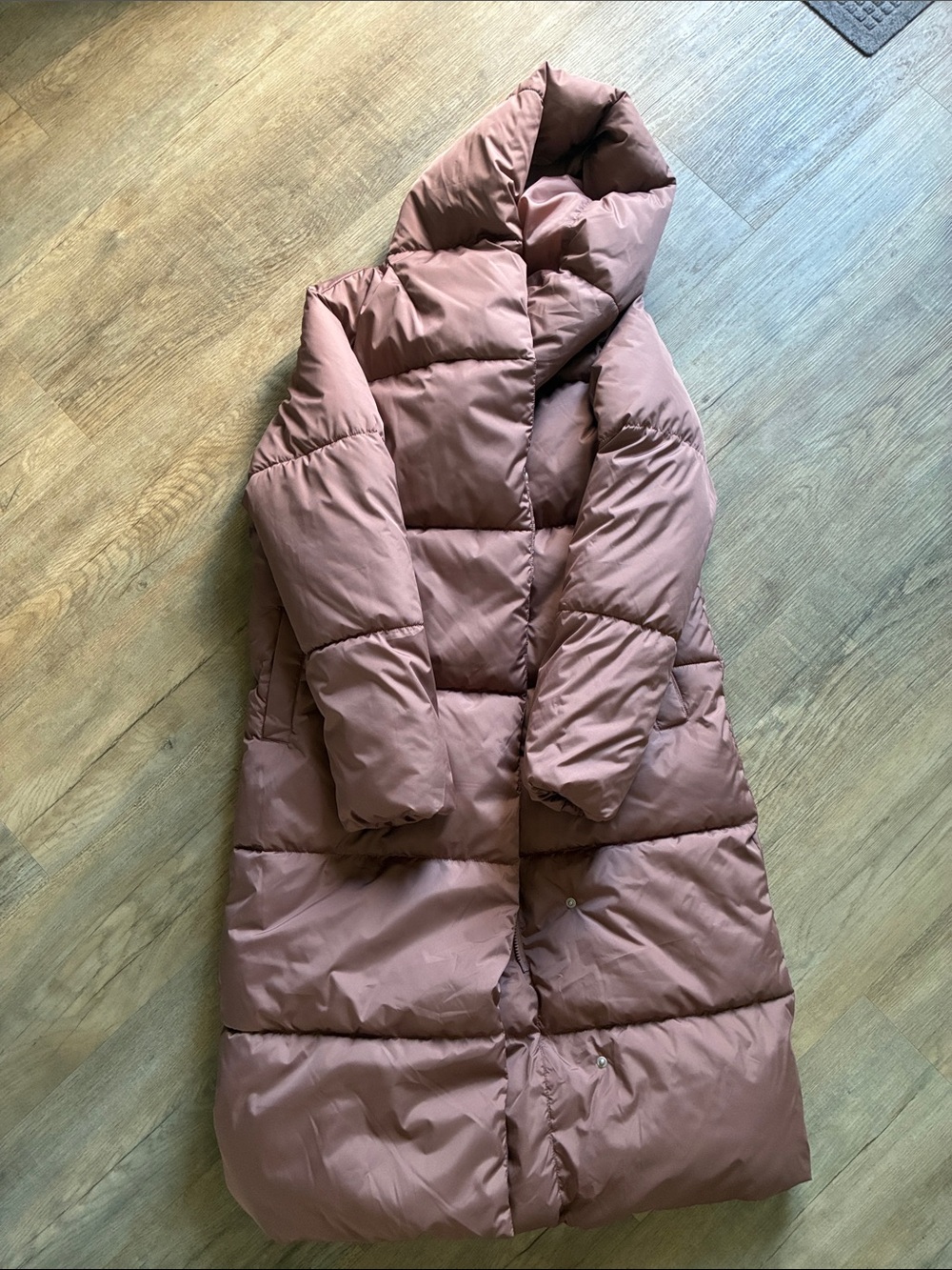 Tall-sized Old Navy Long Puffer Coat in Dusty Rose